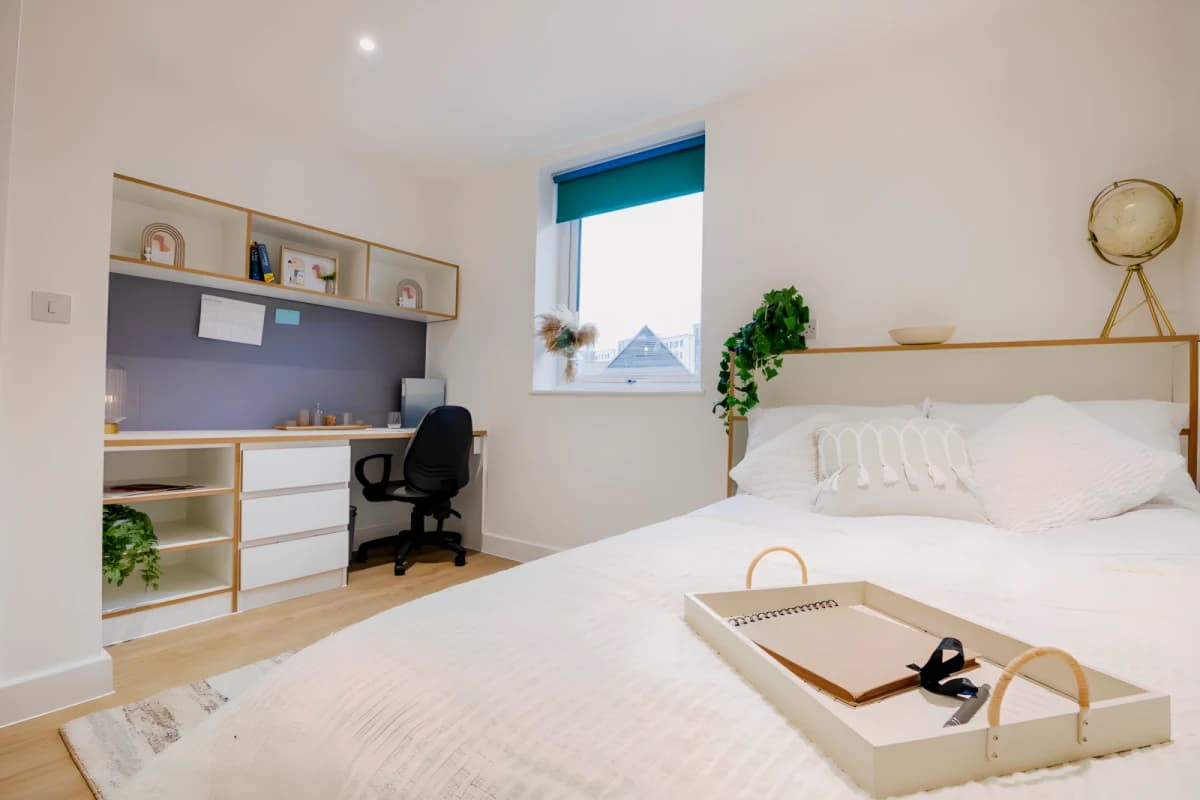 Elmstead Place image