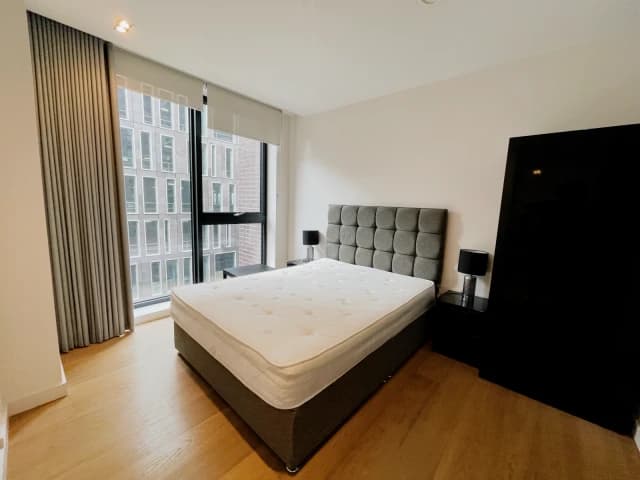 2 Bedroom 2 Bathroom roomA
