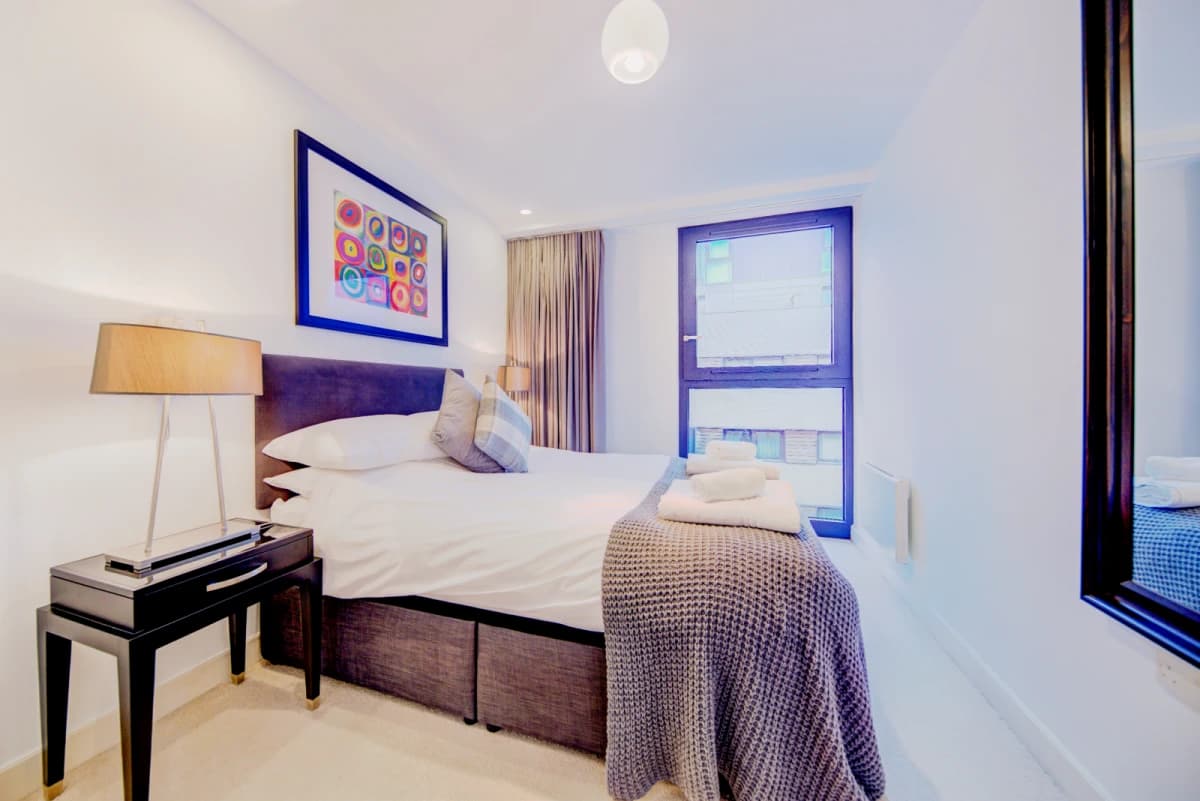 One Bedroom Deluxe Apartment