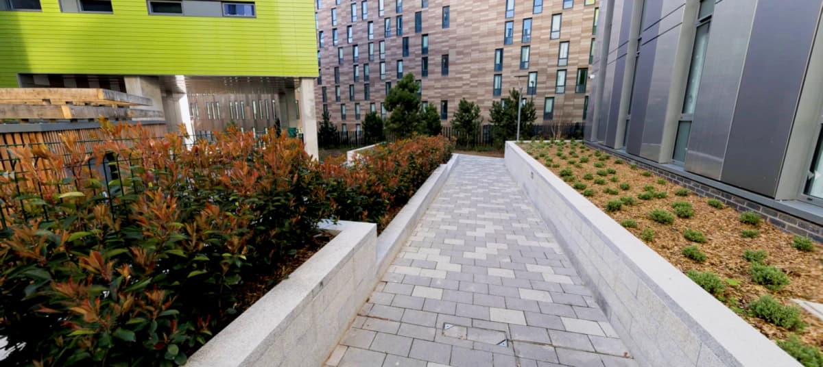 Outdoor Features