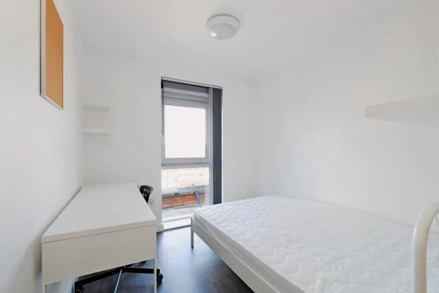 Belgravia House Flat 7 image 2