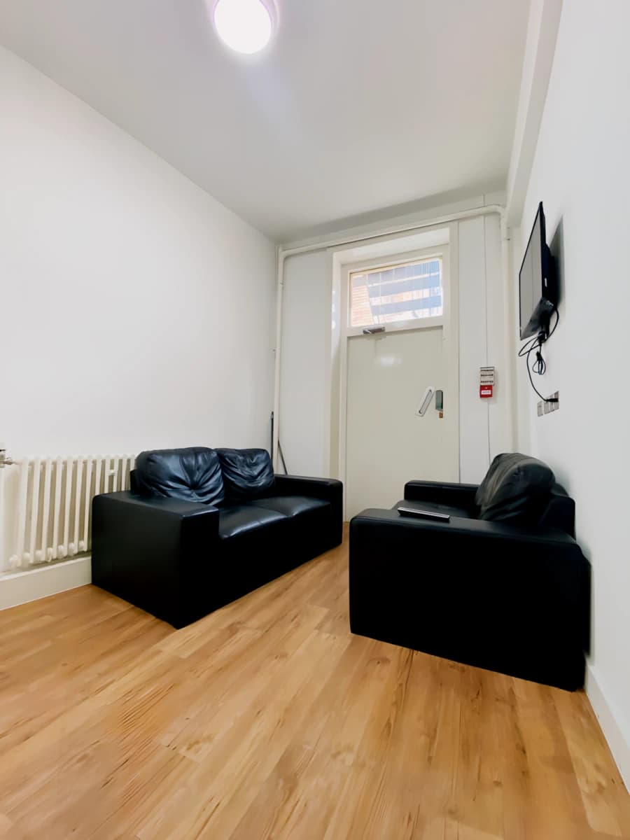 18 - 20 Albion Street image