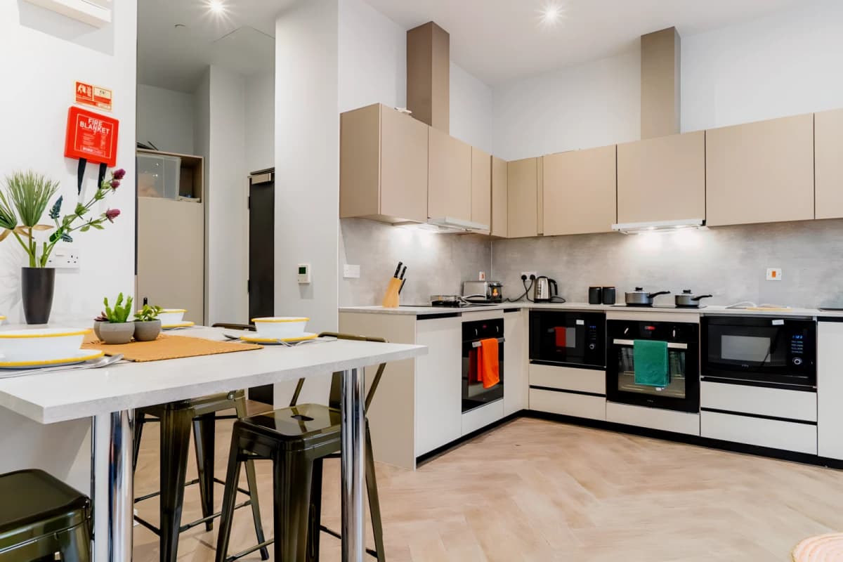 Gob Vega Residence image
