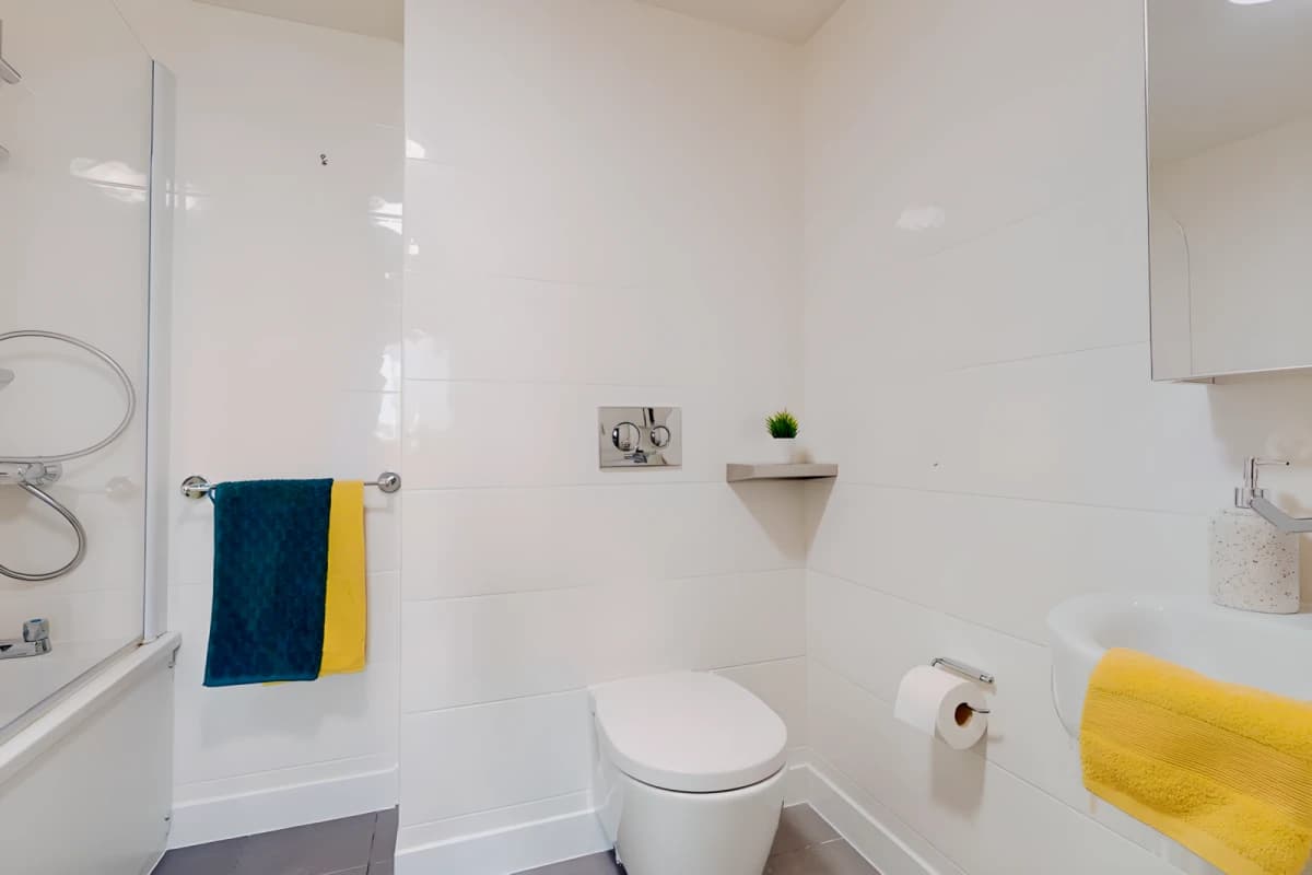 Gob Vega Residence image 4
