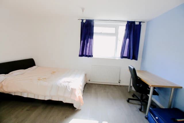 St Philips Road C82 image 5