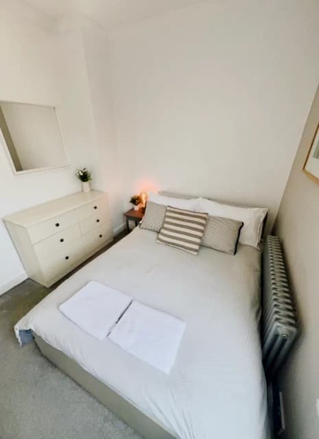 Non En-suite Room 1