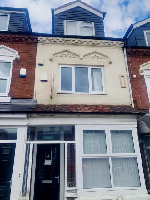181 Tiverton Rd