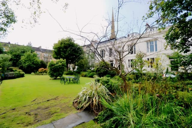 Lansdowne Crescent, G20 6NH image