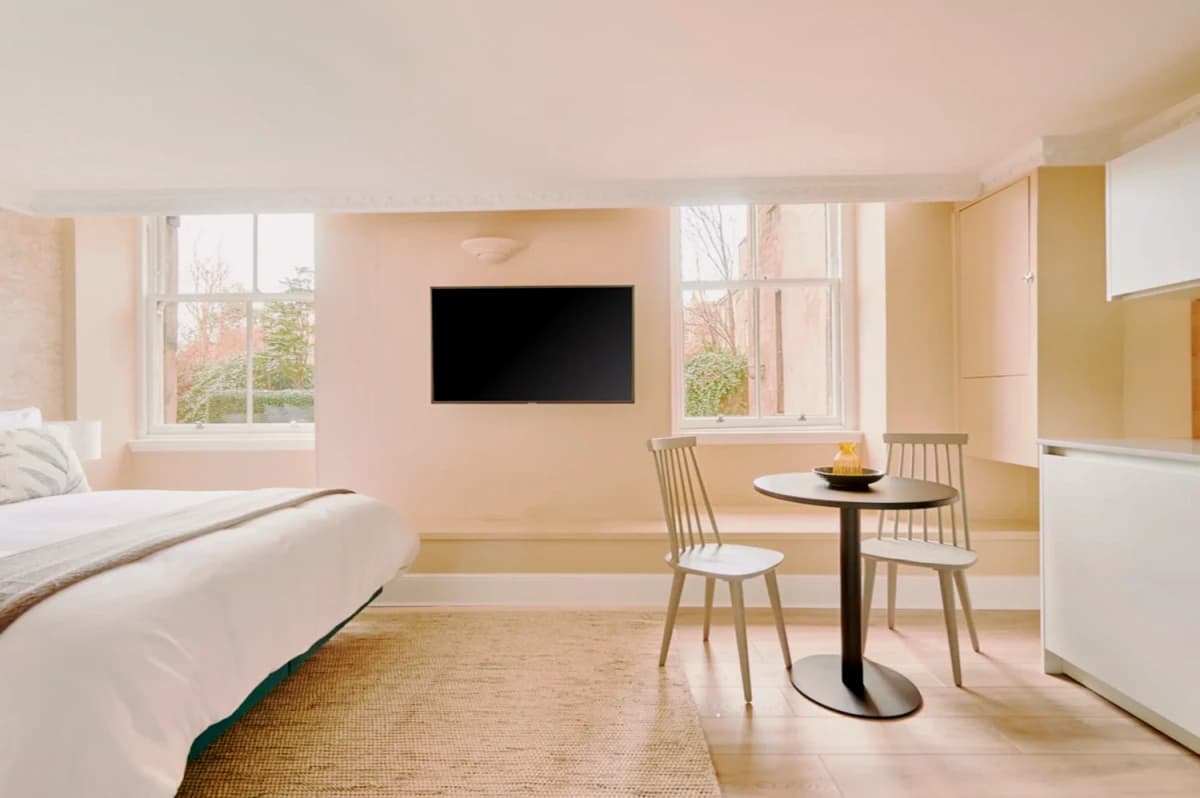 2 Bed