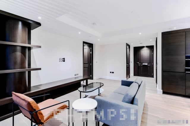 1 Bedroom 1 Bathroom Flat 37