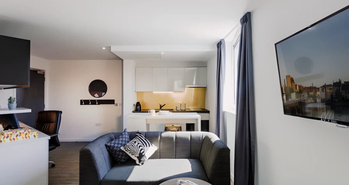 Studio Apartment Platinum