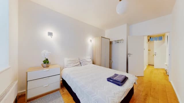 2 Bed / 1 Bath