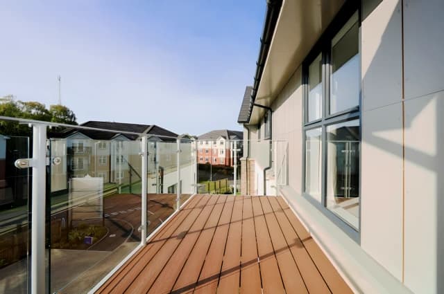 Outdoor Features