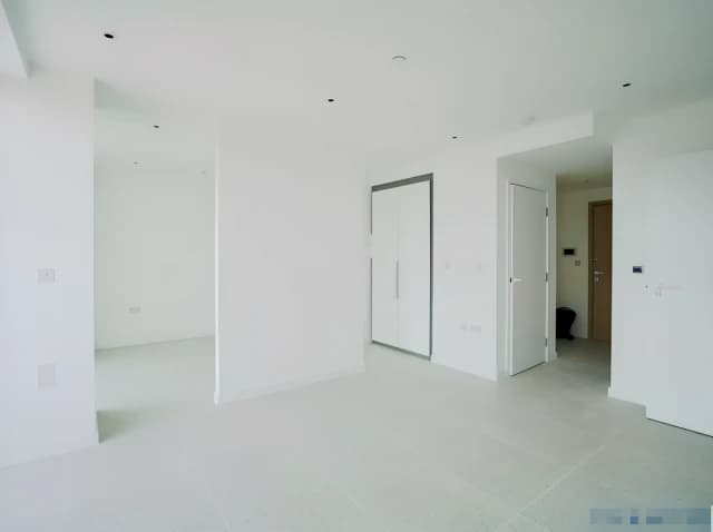 1 Bedroom 1 Bathroom Flat 1201