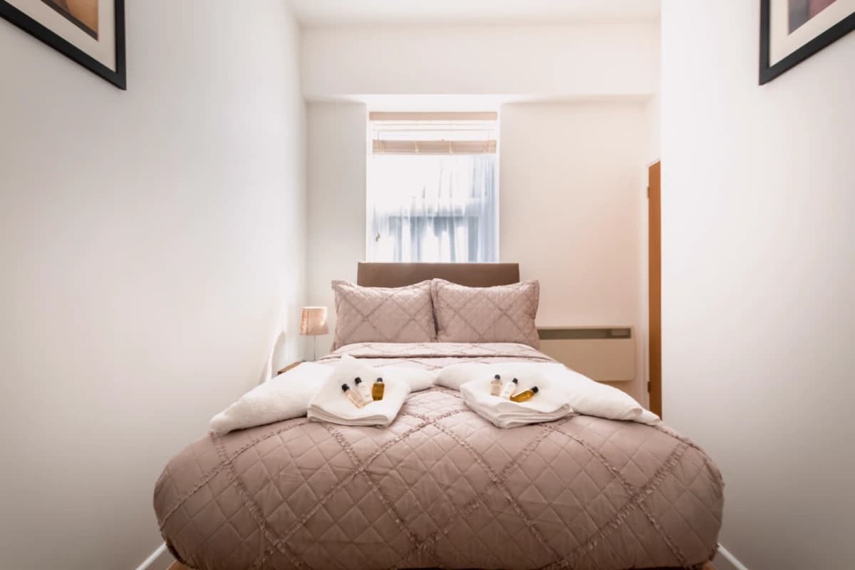 2 bedroom 1 bathroom