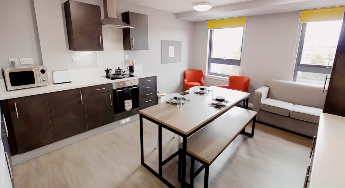 Gold En-Suite