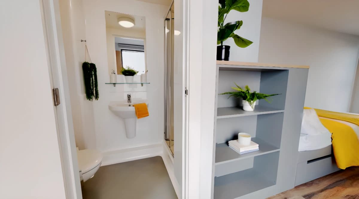 iQ Altus House image