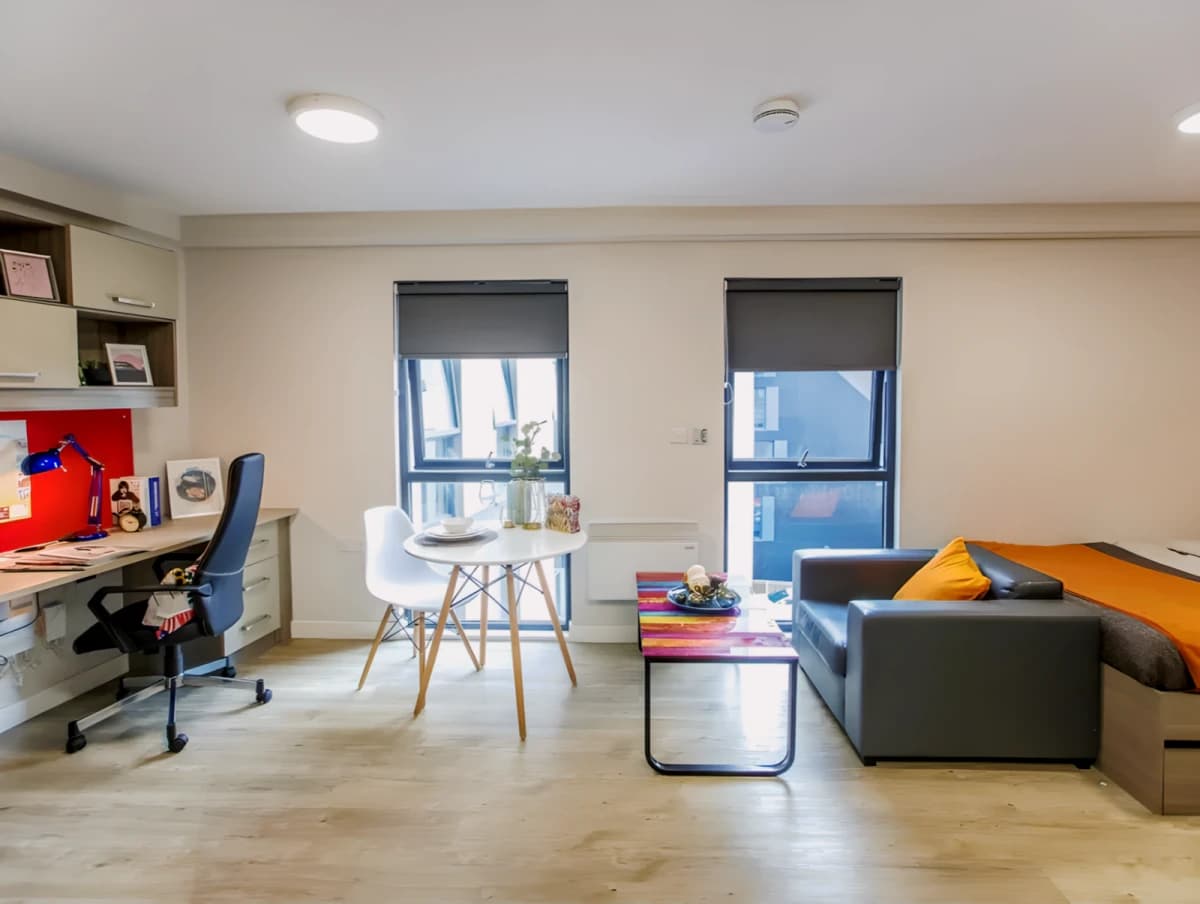 Manor Park Court image