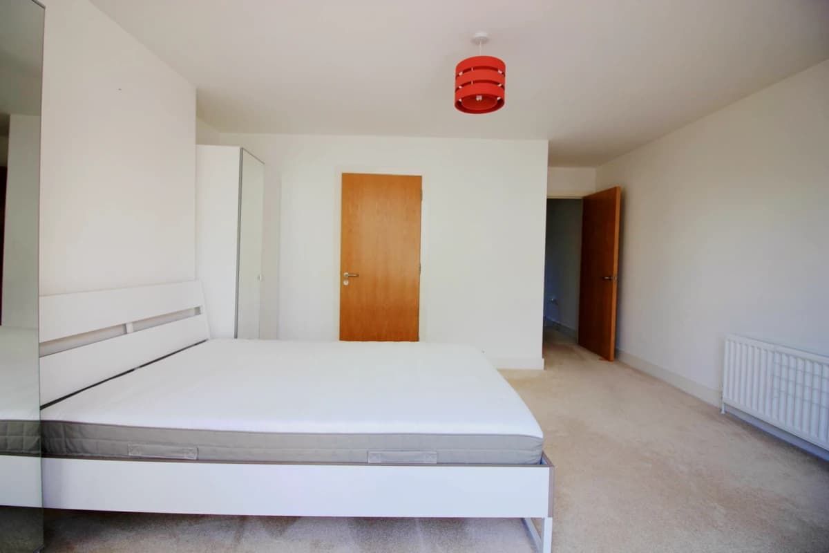 3 Bedrooms 2 bathrooms