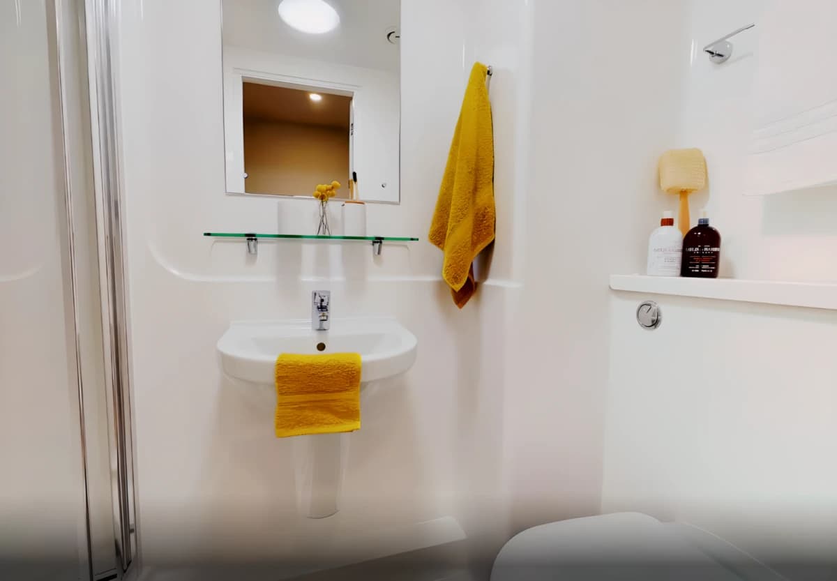 iQ Weaver Place image