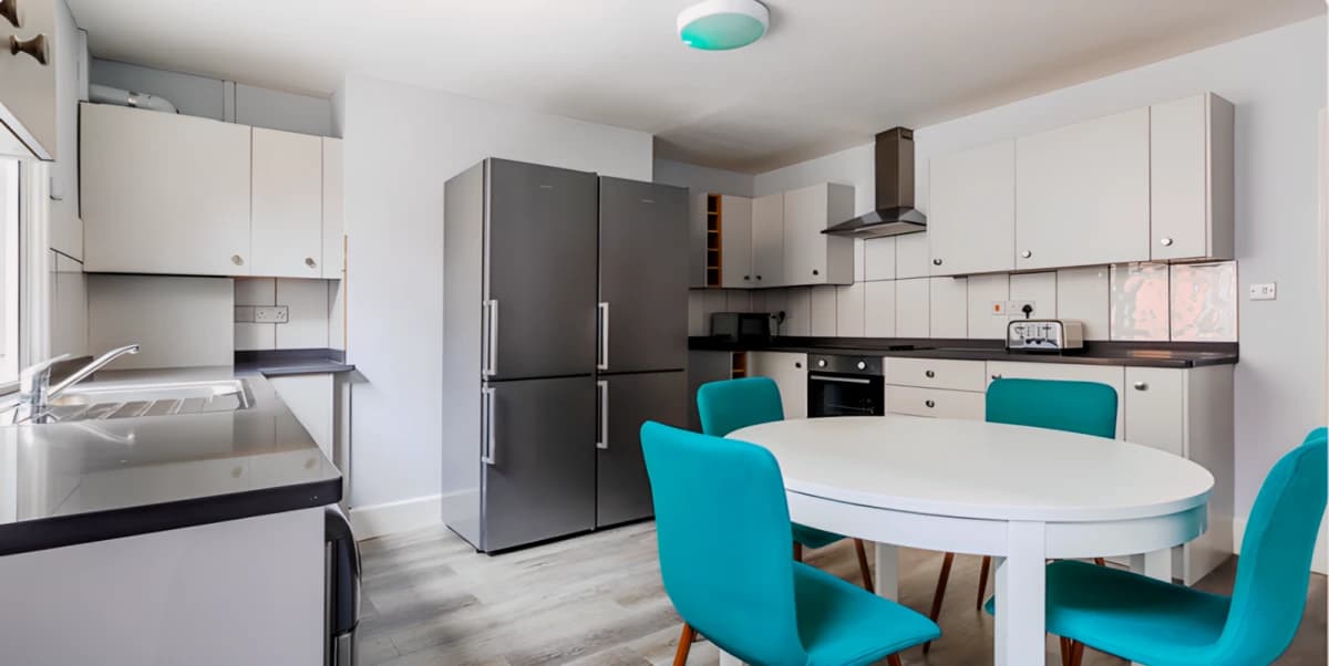En-Suite 1