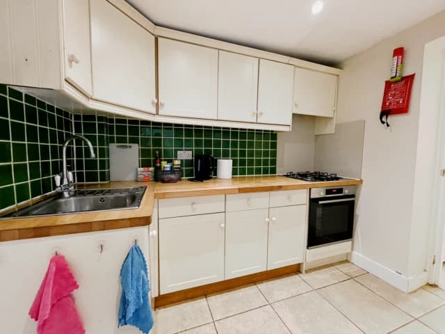 Lillie Road B