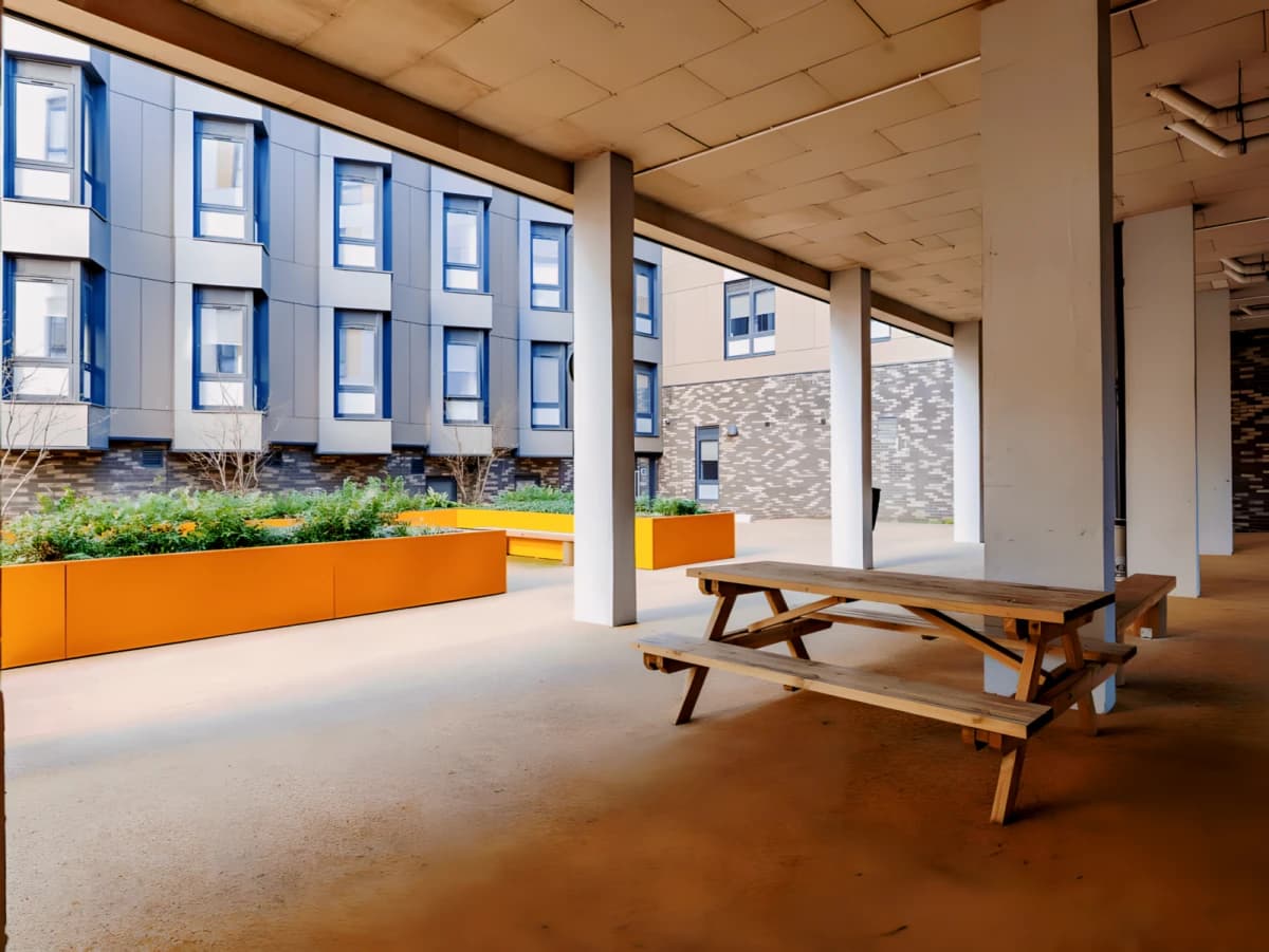 Outdoor Features