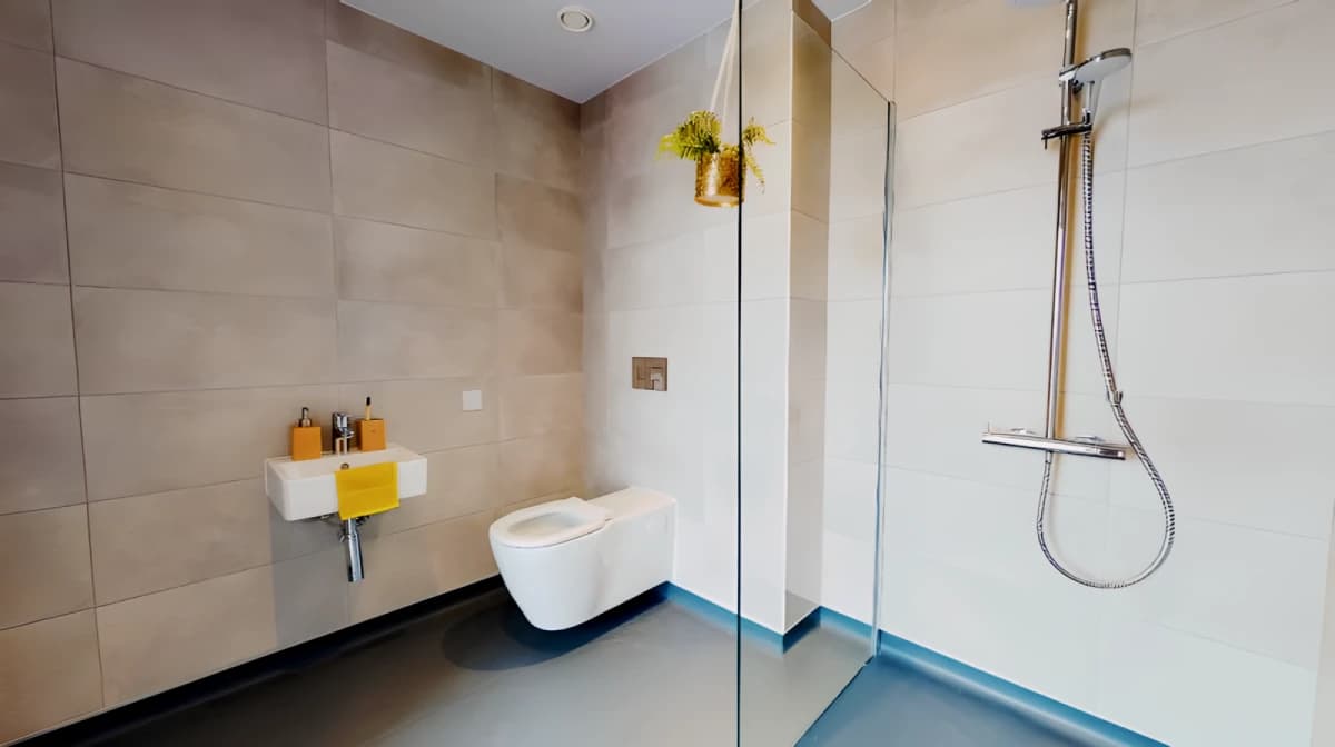 iQ Altus House image