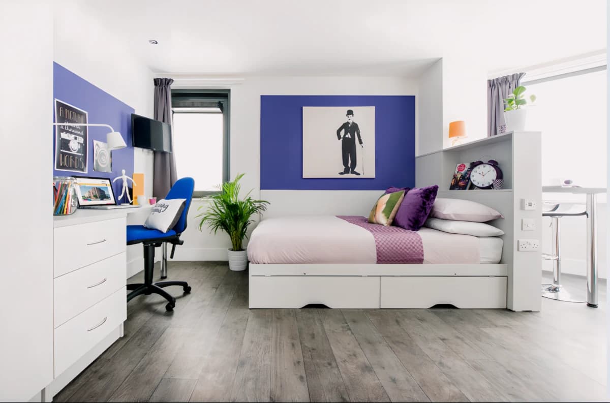Ablett House image