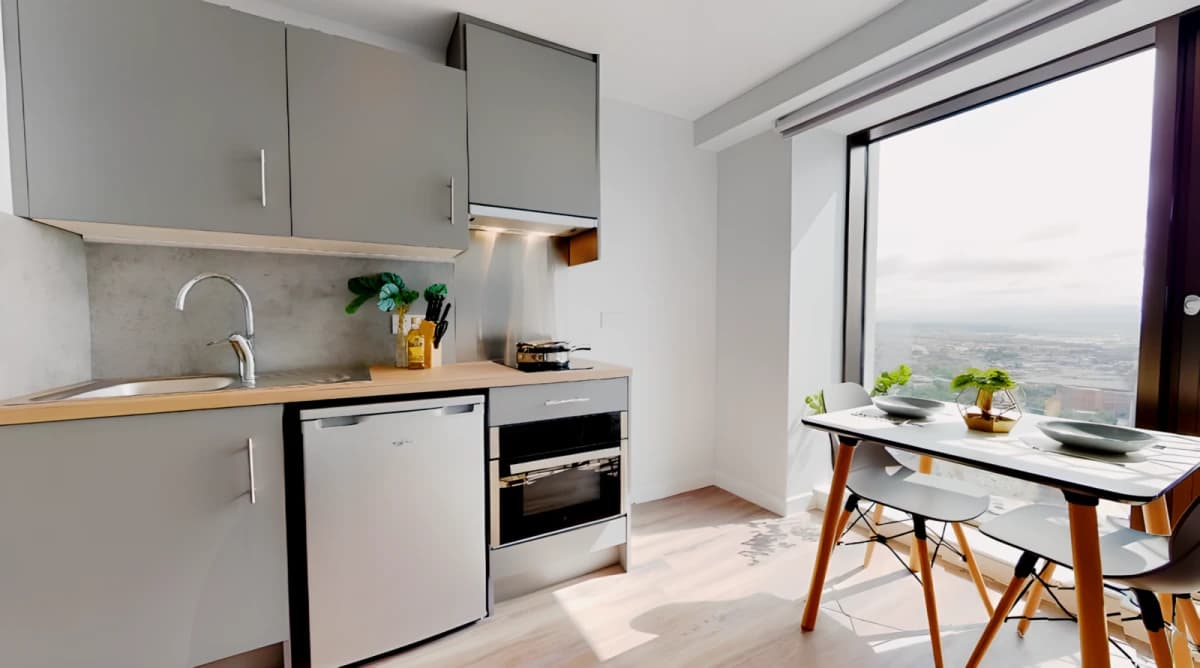 iQ Altus House image