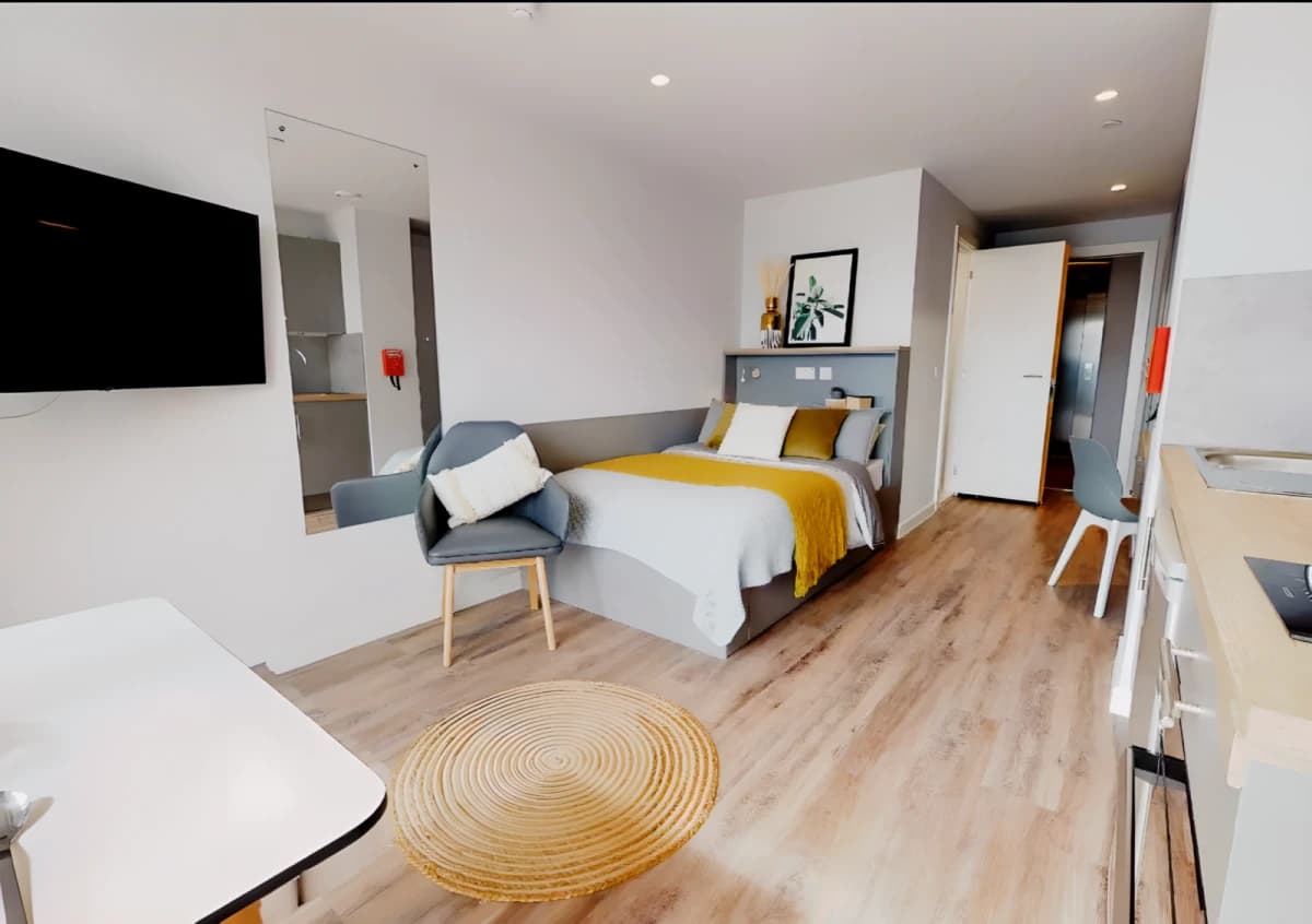 iQ Altus House image