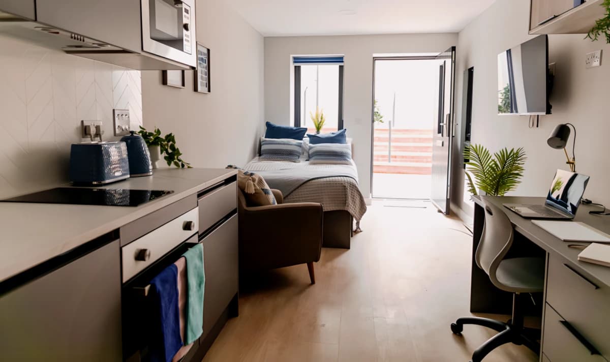 Boutique Student Living - Exeter image