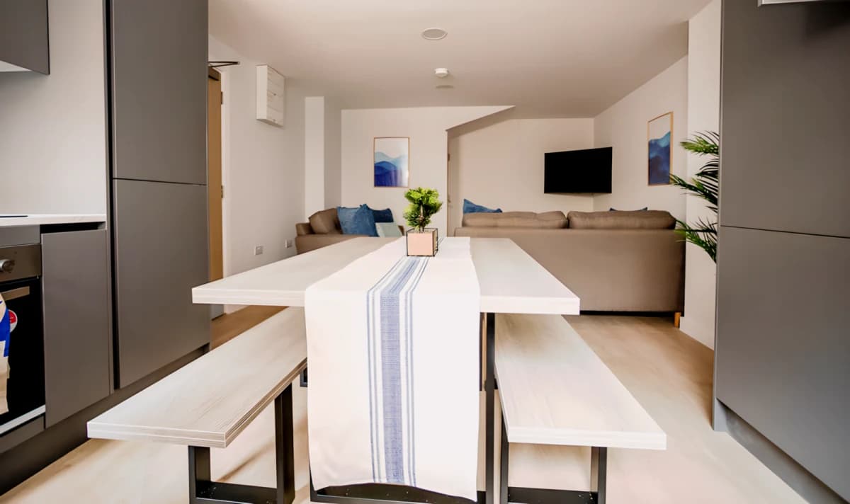 Boutique Student Living - Exeter image