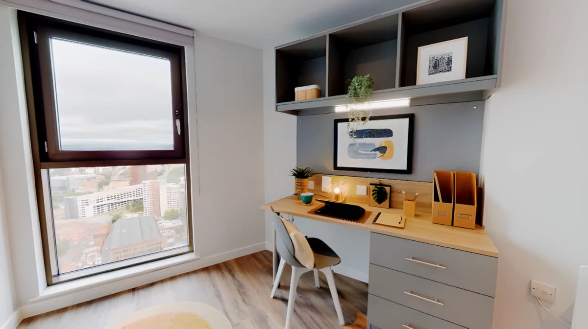 iQ Altus House image