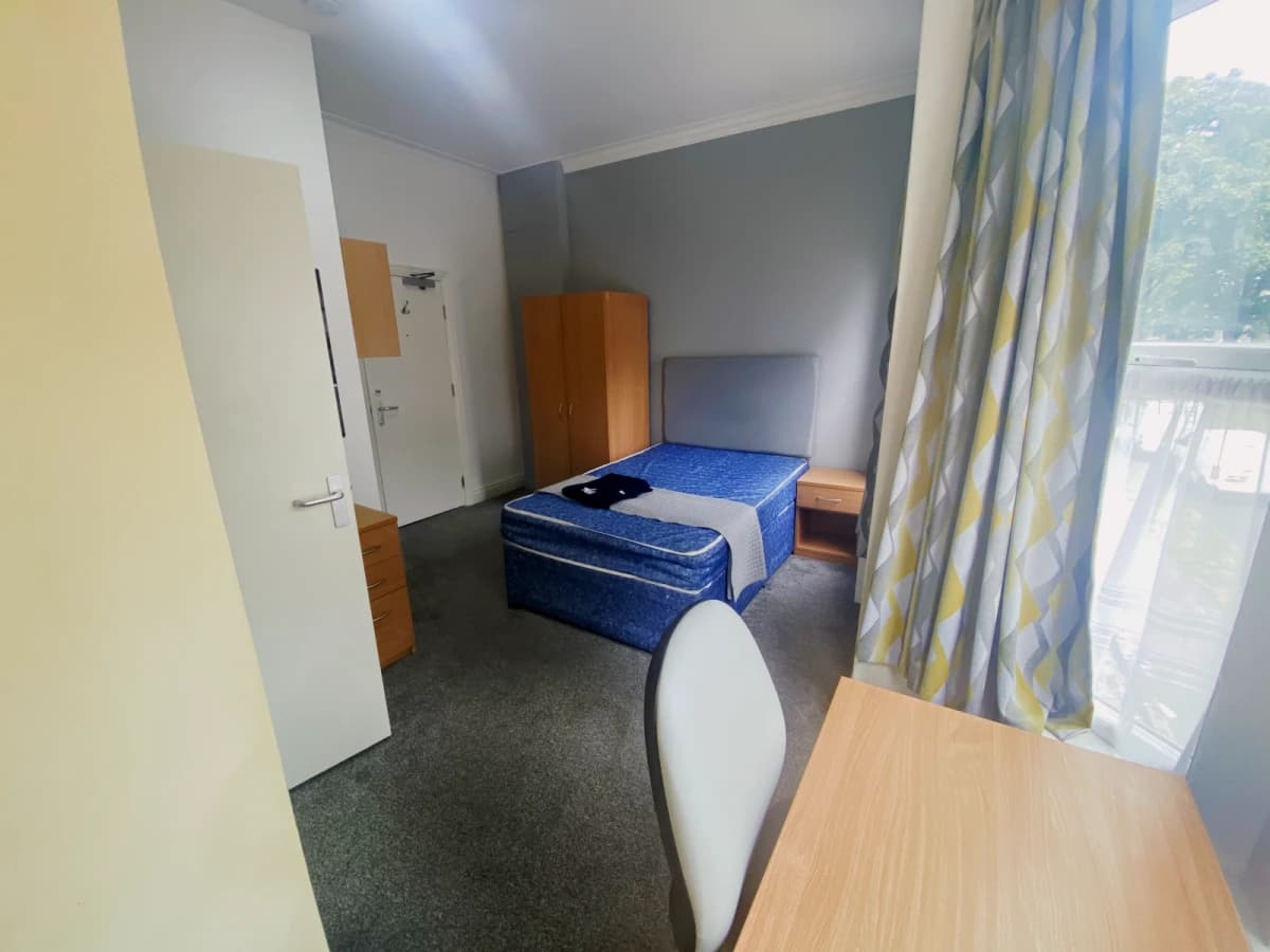 Room 3 - Large