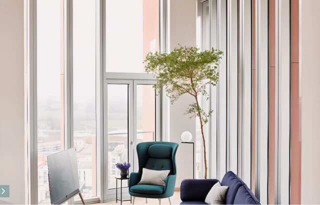 Manhattan Loft Gardens image