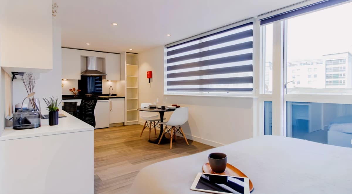 residence near 33, Curzon Street image 3