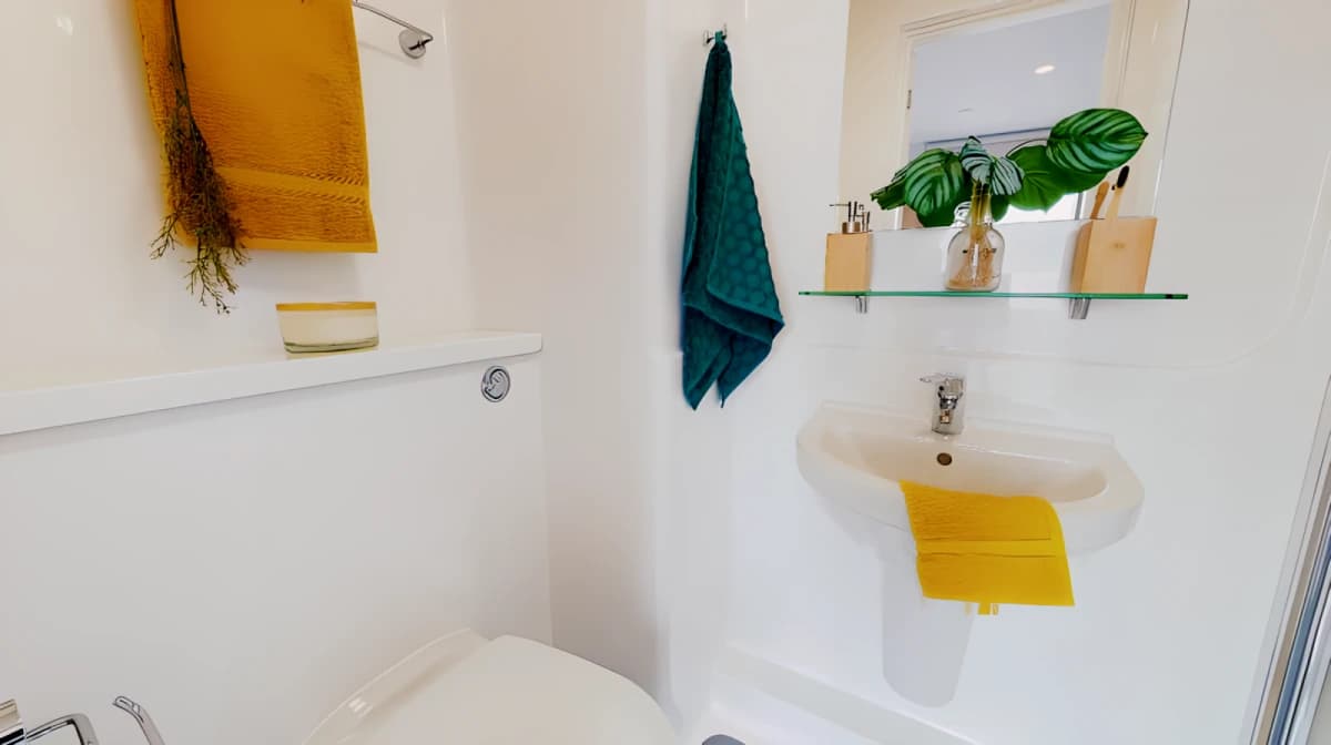 iQ Altus House image