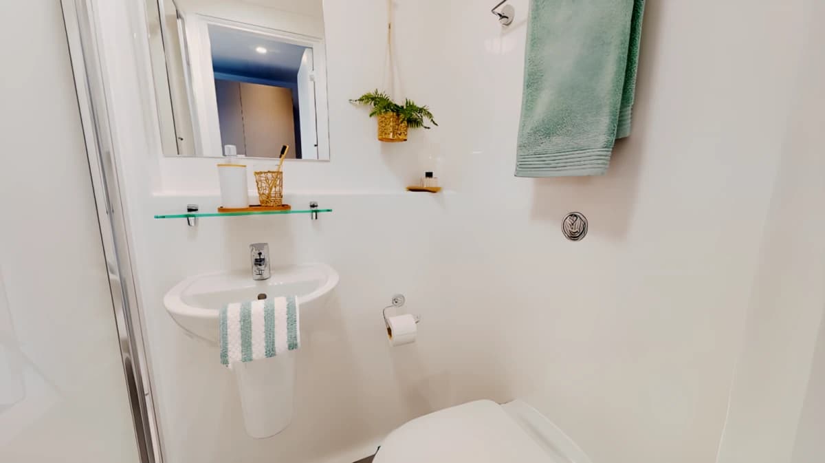 iQ Altus House image