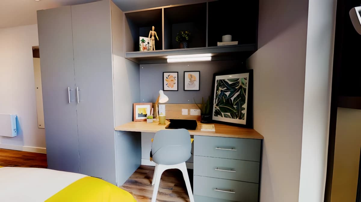 iQ Altus House image