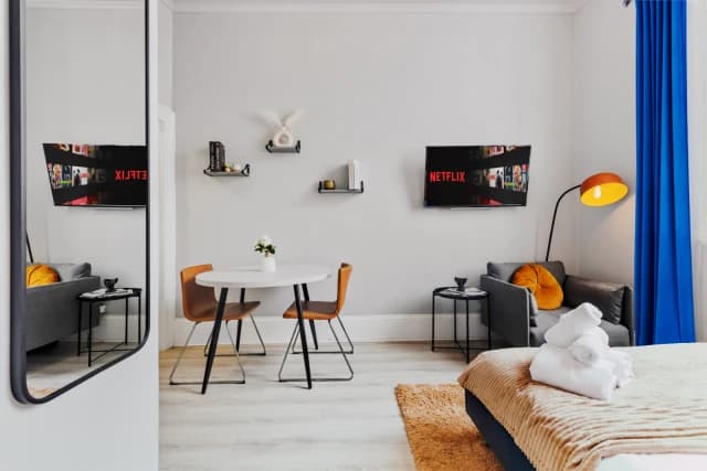 Studio Apartment Flat 8