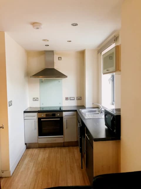 West One Tower D image