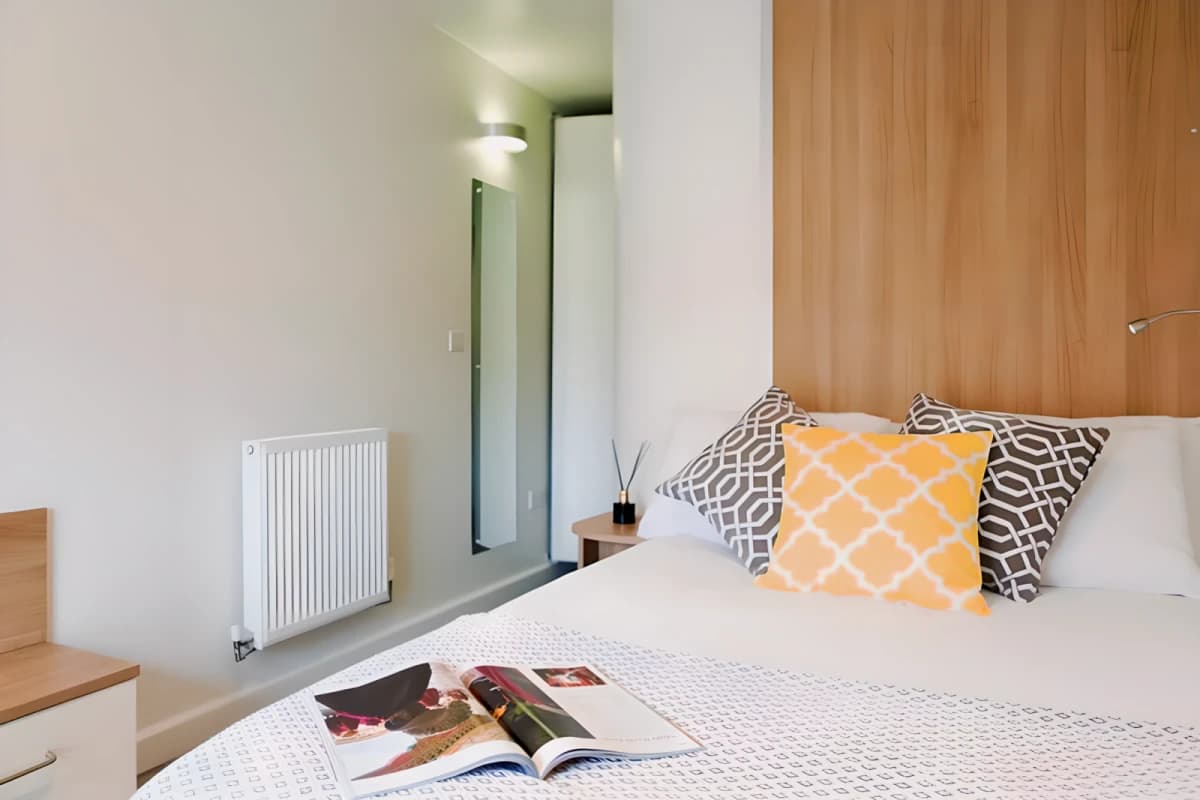 Lit South Bank Residence image
