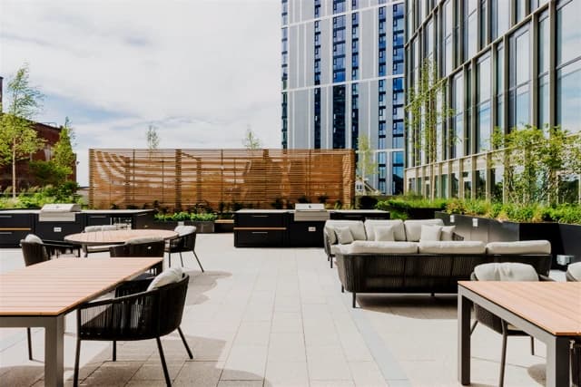 Outdoor Features