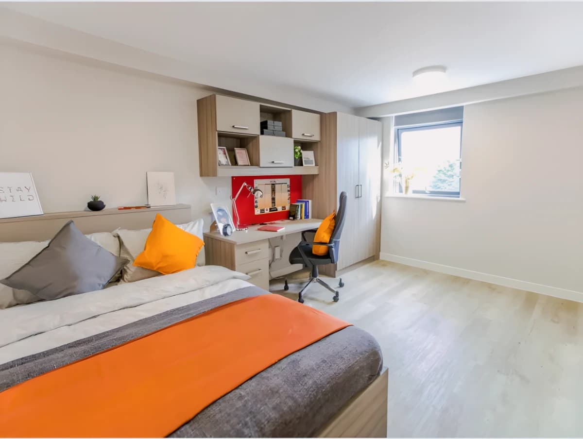 Manor Park Court image