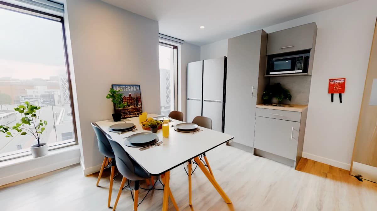 iQ Altus House image