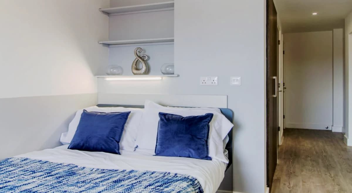 Dover Street Apartments image