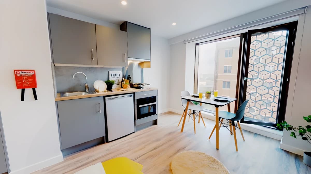 iQ Altus House image