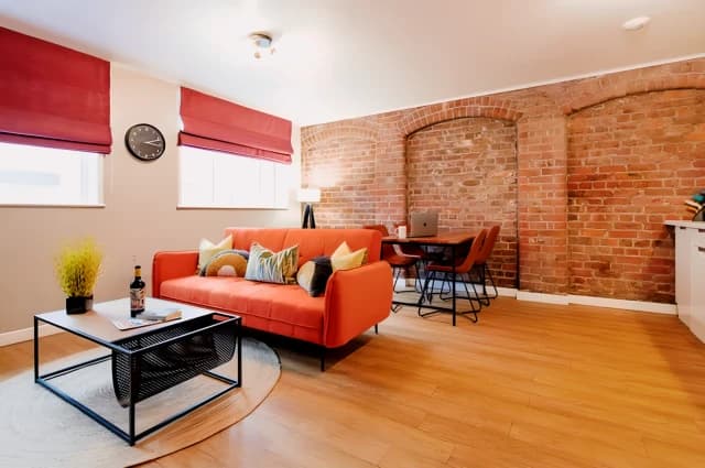 Newhall Street 18459#