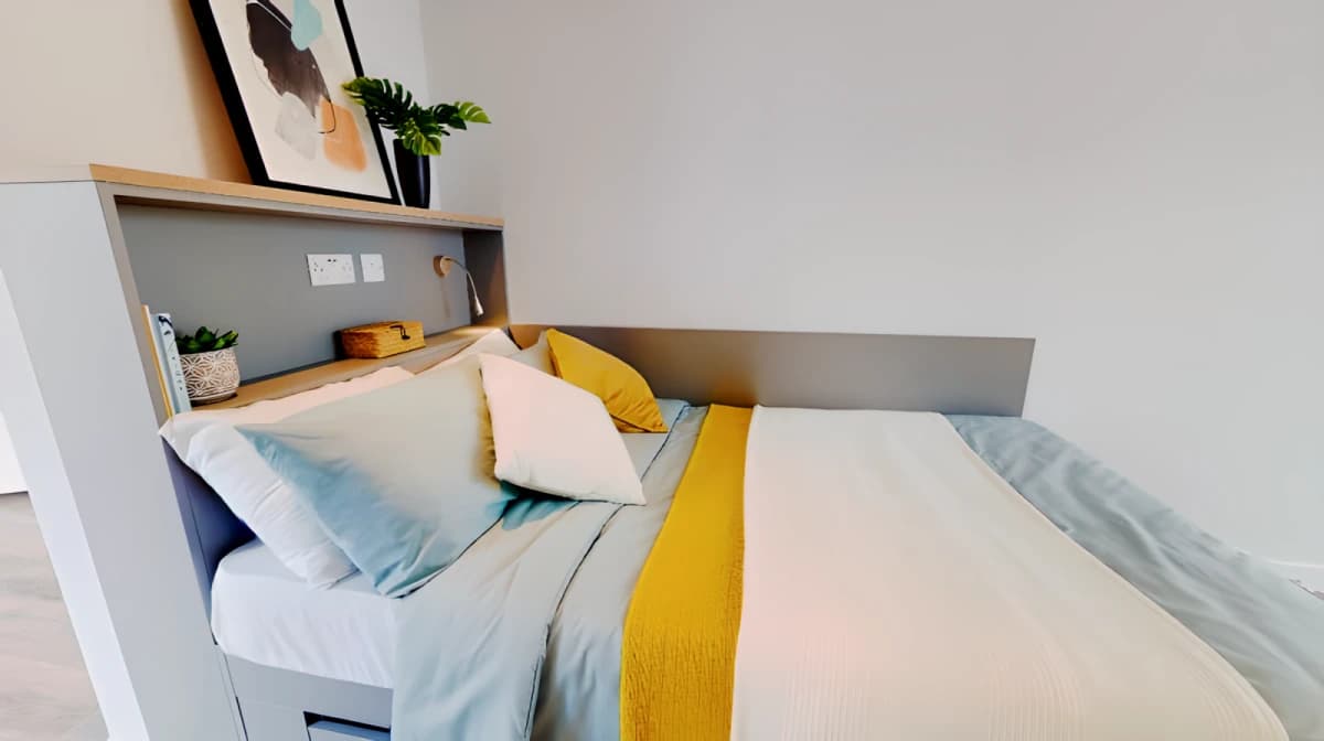 iQ Altus House image